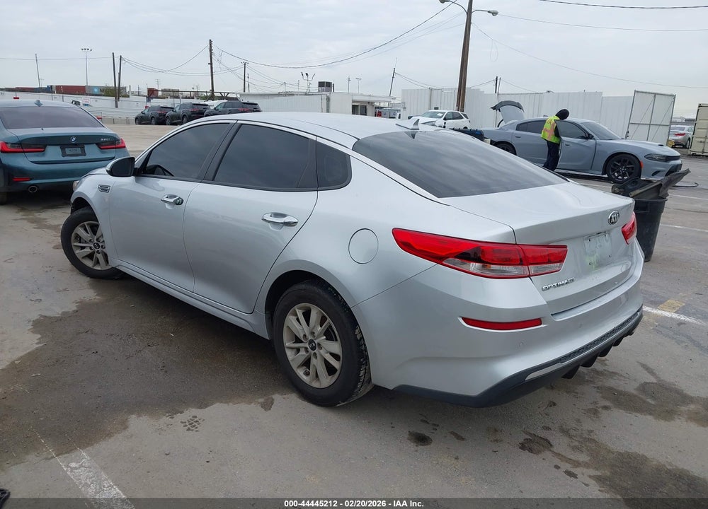 2019 KIA OPTIMA LX VIN: 5XXGT4L35KG282446