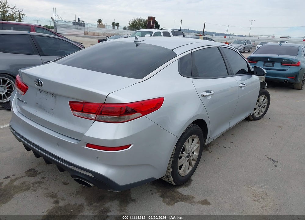 2019 KIA OPTIMA LX VIN: 5XXGT4L35KG282446