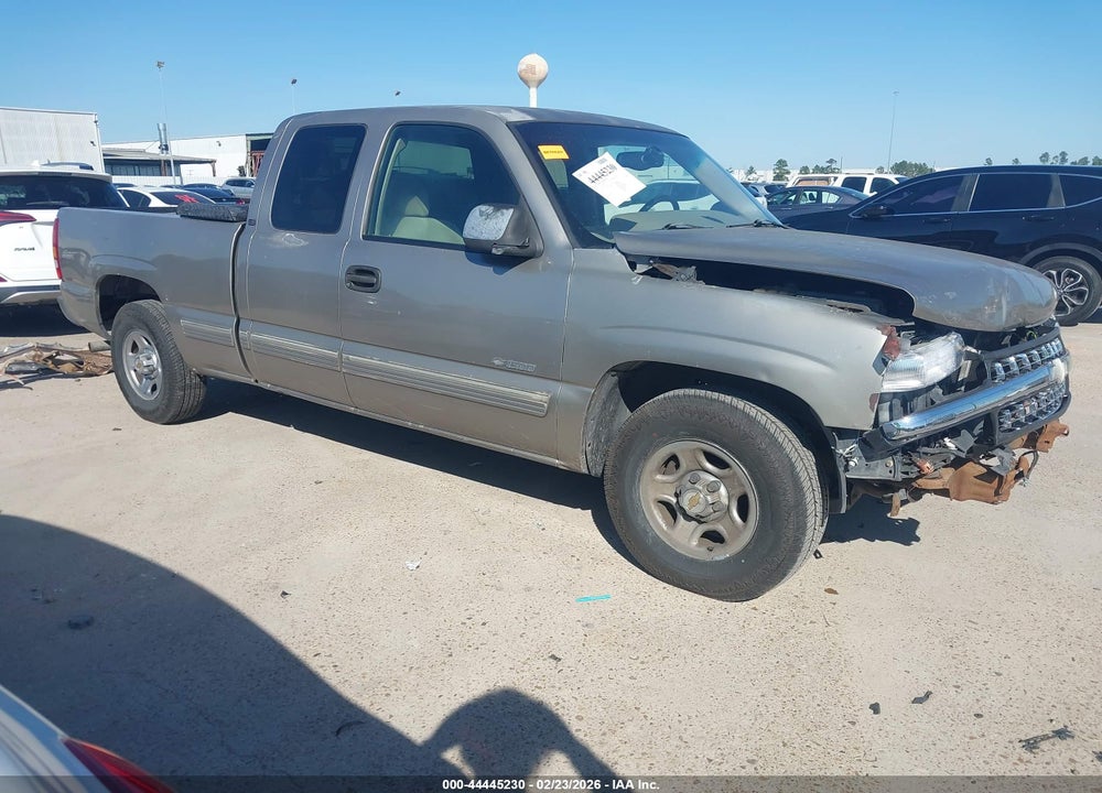 2001 CHEVROLET SILVERADO 1500 LS VIN: 2GCEC19V511171169