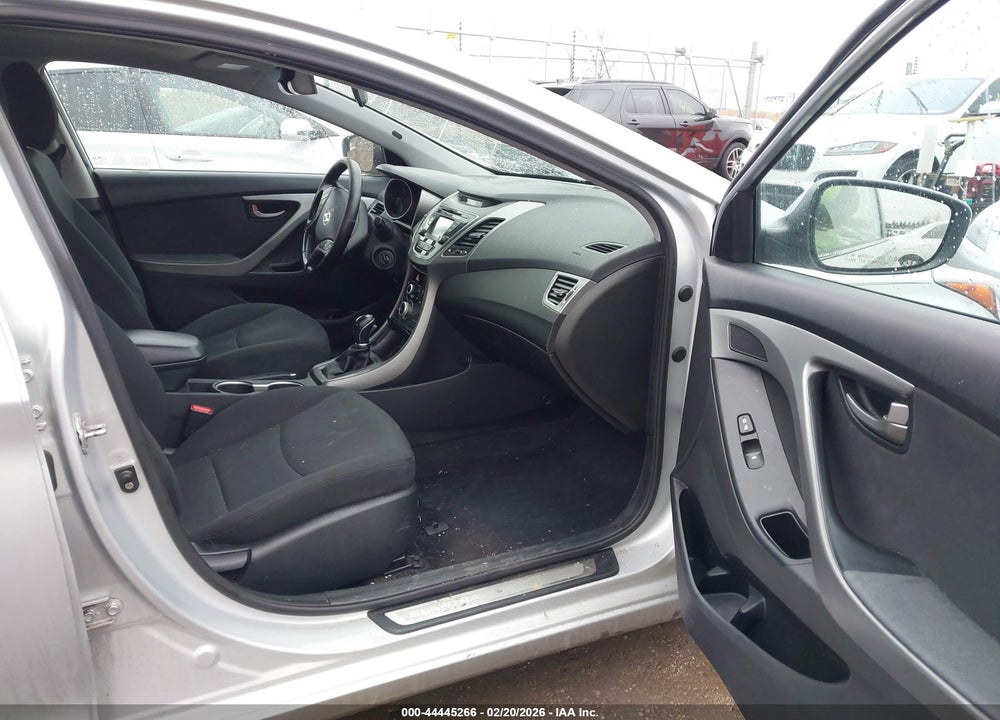 2015 HYUNDAI ELANTRA SE VIN: KMHDH4AE6FU323140