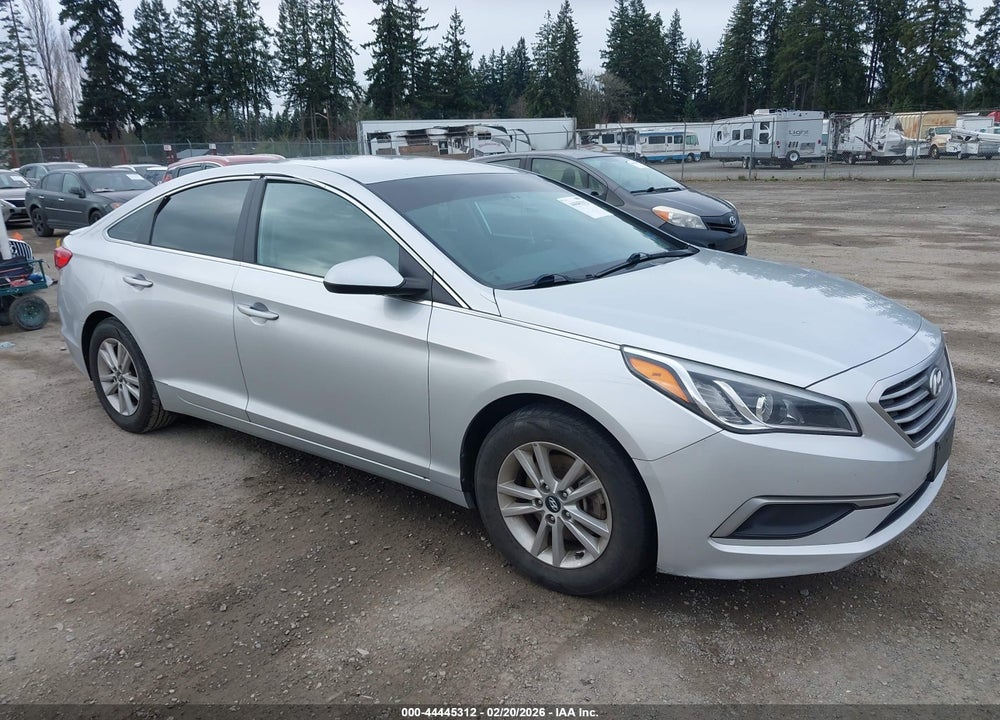 2017 HYUNDAI SONATA VIN: 5NPE24AFXHH559466