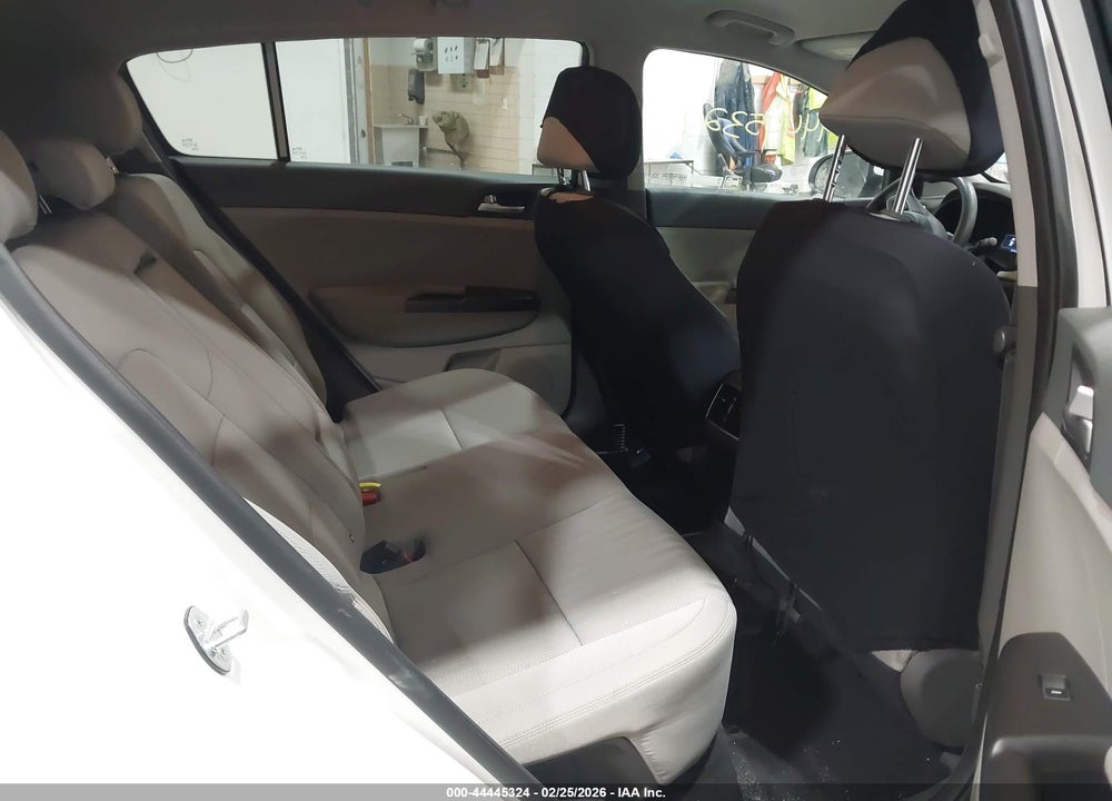 2019 KIA SPORTAGE LX VIN: KNDPMCAC4K7499179