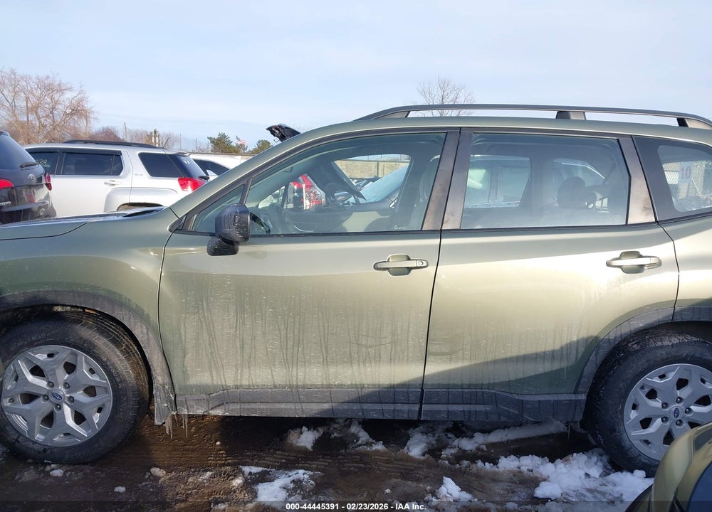2019 SUBARU FORESTER VIN: JF2SKACC2KH504411