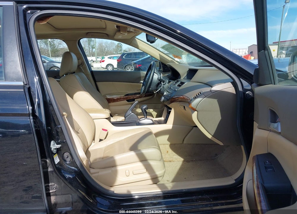 2010 HONDA ACCORD 3.5 EX-L VIN: 1HGCP3F86AA026512