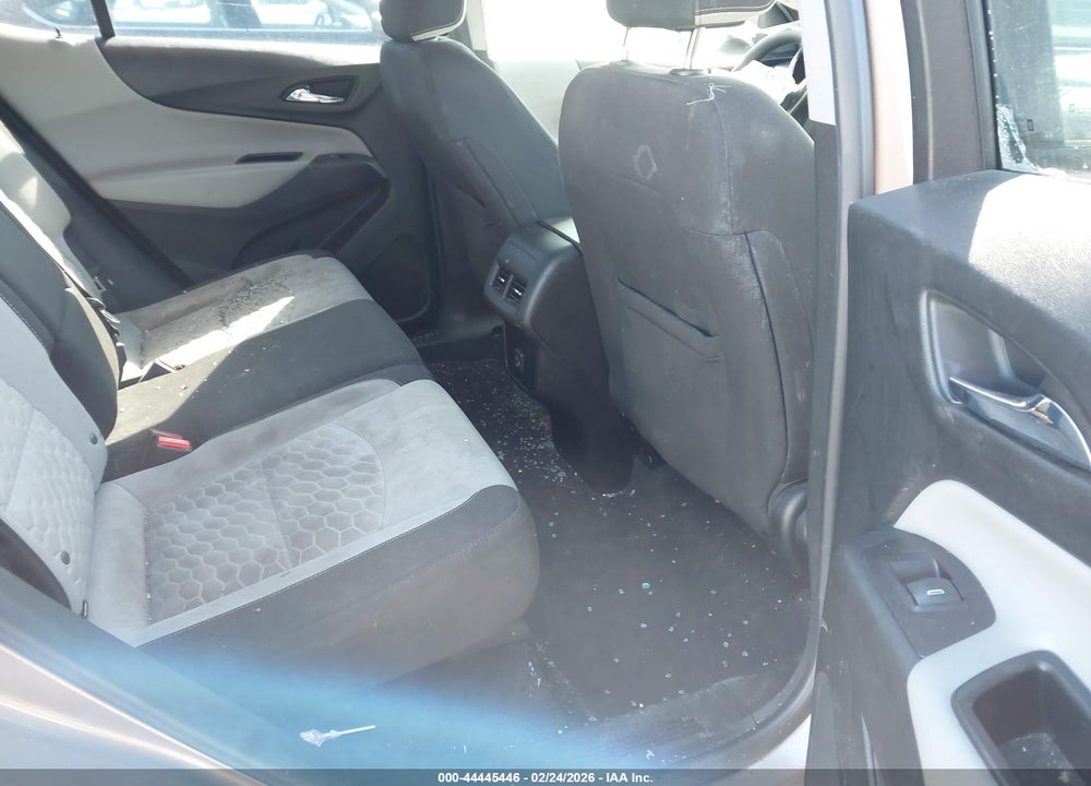 2019 CHEVROLET EQUINOX LS VIN: 2GNAXHEV7K6273098