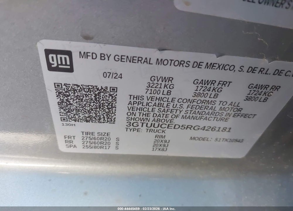 2024 GMC SIERRA 1500 4WD  SHORT BOX ELEVATION WITH 3SB VIN: 3GTUUCED5RG426181