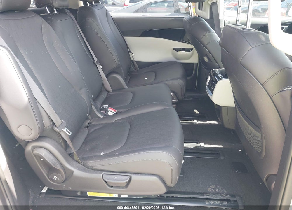 2024 KIA CARNIVAL MPV SX VIN: KNDNE5H30R6424517