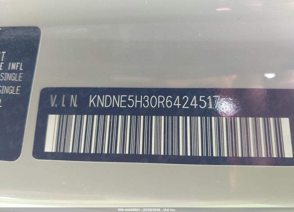 2024 KIA CARNIVAL MPV SX VIN: KNDNE5H30R6424517