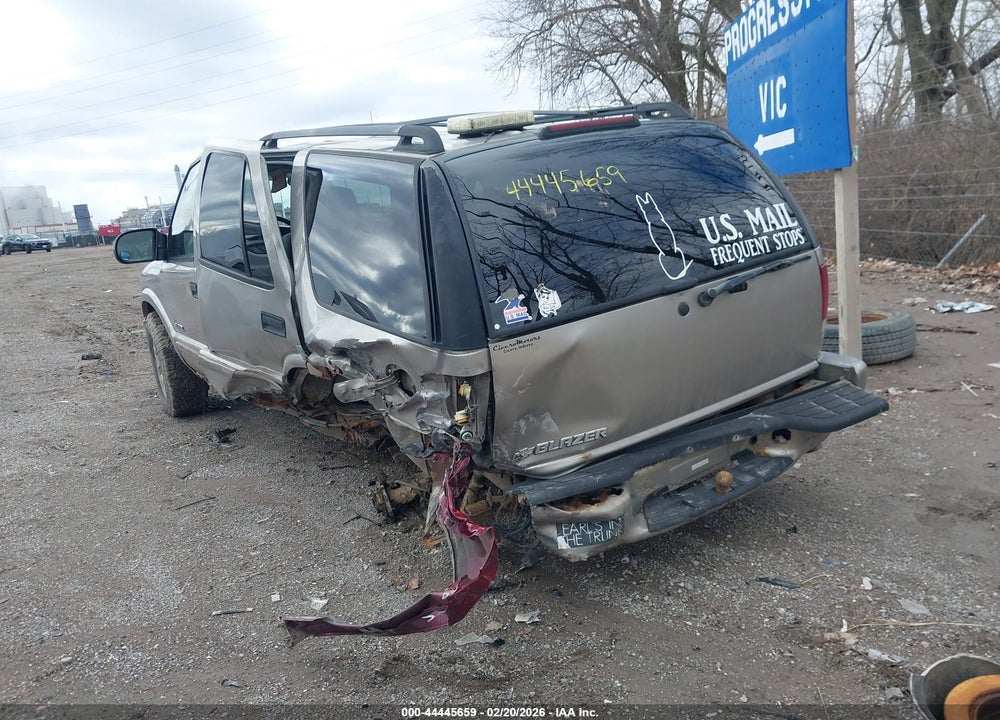 2004 CHEVROLET BLAZER LS VIN: 1GNDT13X64K163700