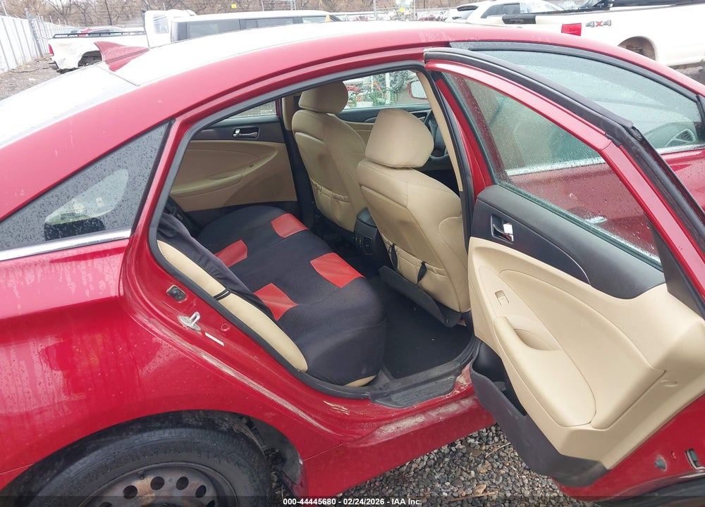 2012 HYUNDAI SONATA HYBRID VIN: KMHEC4A42CA031265