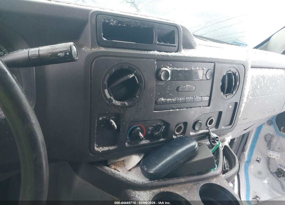 2016 FORD E-350 CUTAWAY VIN: 1FDWE3FL9GDC02459