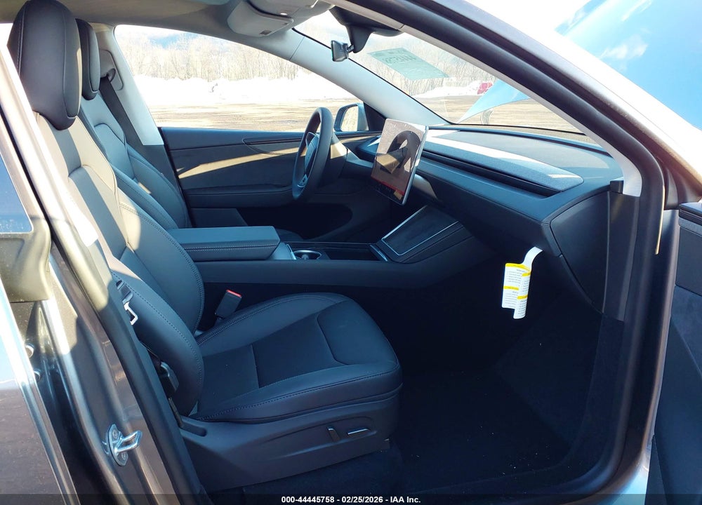2026 TESLA MODEL Y VIN: 7SAYGDEE9TF450197