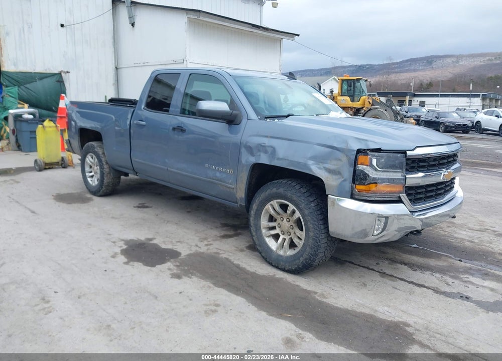 2016 CHEVROLET SILVERADO 1500 1LT VIN: 1GCVKREC4GZ117500