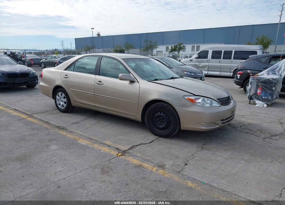 2002 TOYOTA CAMRY LE VIN: 4T1BE32K72U576377