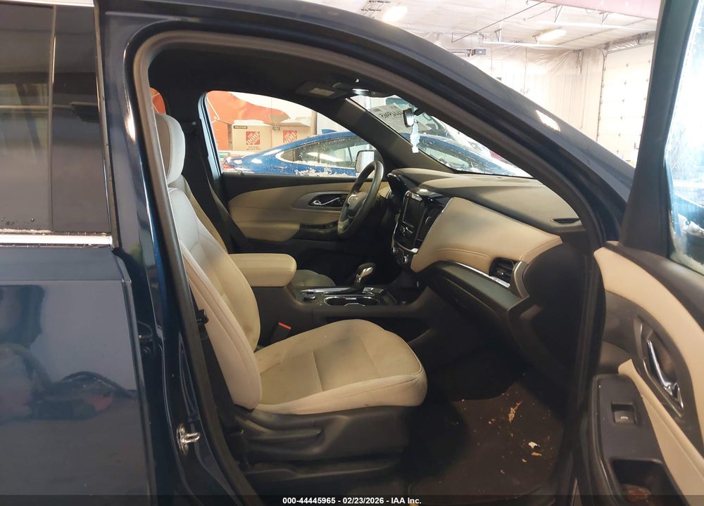 2023 CHEVROLET TRAVERSE FWD LS VIN: 1GNERFKW1PJ252352