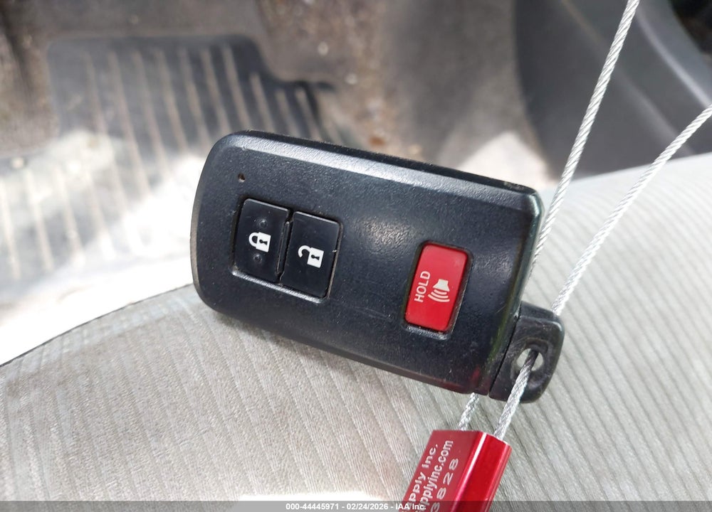 2012 TOYOTA PRIUS C THREE VIN: JTDKDTB32C1019928