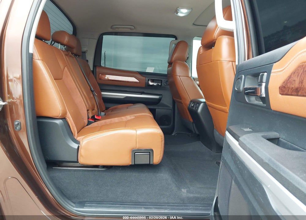 2015 TOYOTA TUNDRA 1794 5.7L V8 VIN: 5TFAW5F15FX474705