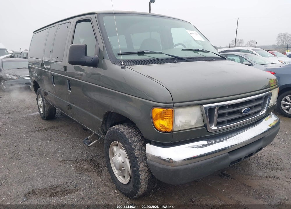 2005 FORD E-350 SUPER DUTY CHATEAU/XL/XLT VIN: 1FBNE31L85HA98886