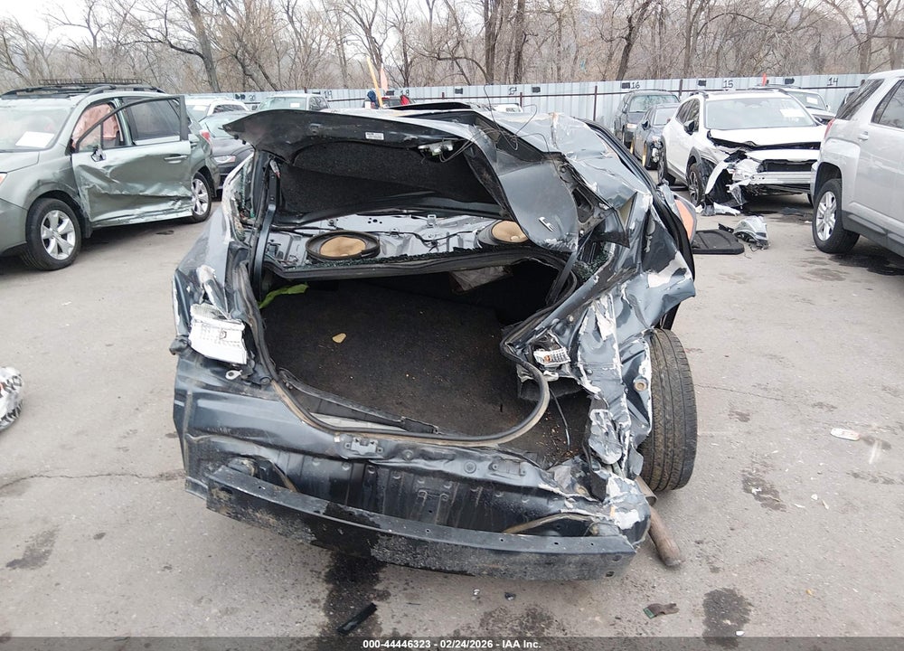 2016 TOYOTA COROLLA LE VIN: 2T1BURHE9GC680210
