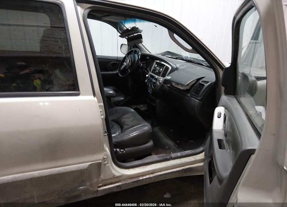 2003 MAZDA TRIBUTE ES V6 VIN: 4F2CZ961X3KM28089