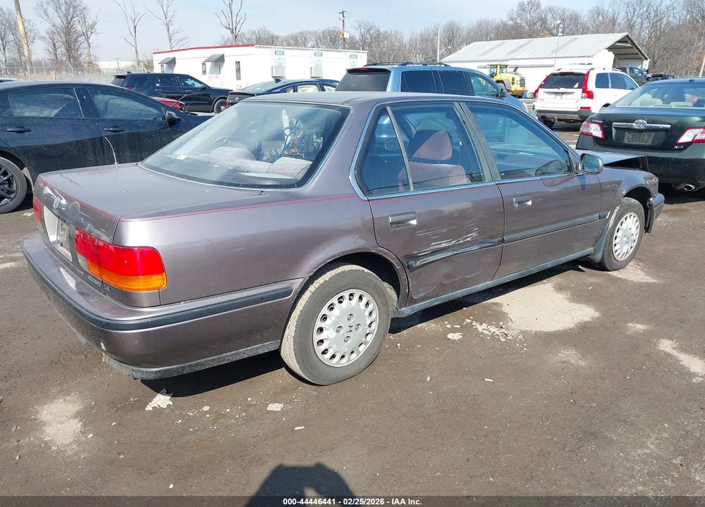 1992 HONDA ACCORD LX/EX VIN: JHMCB7653NC016846
