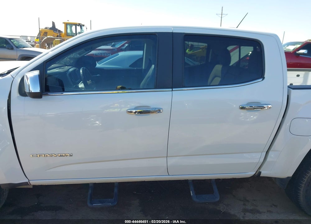 2017 GMC CANYON SLT VIN: 1GTG6DEN2H1328583