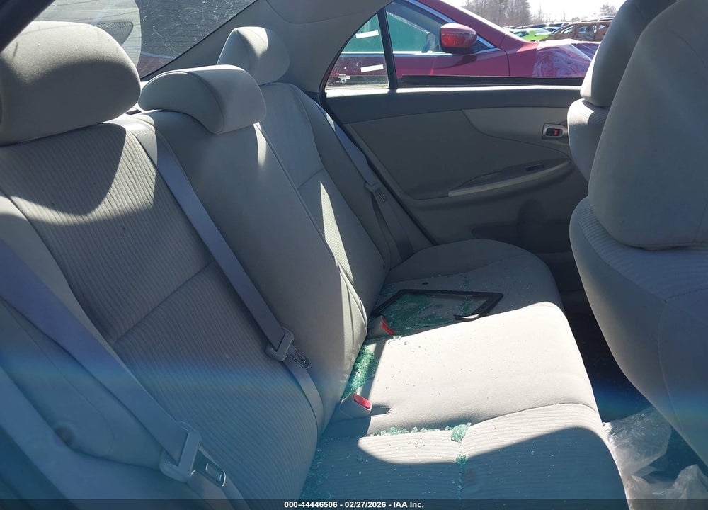 2010 TOYOTA COROLLA LE VIN: 2T1BU4EE9AC258842