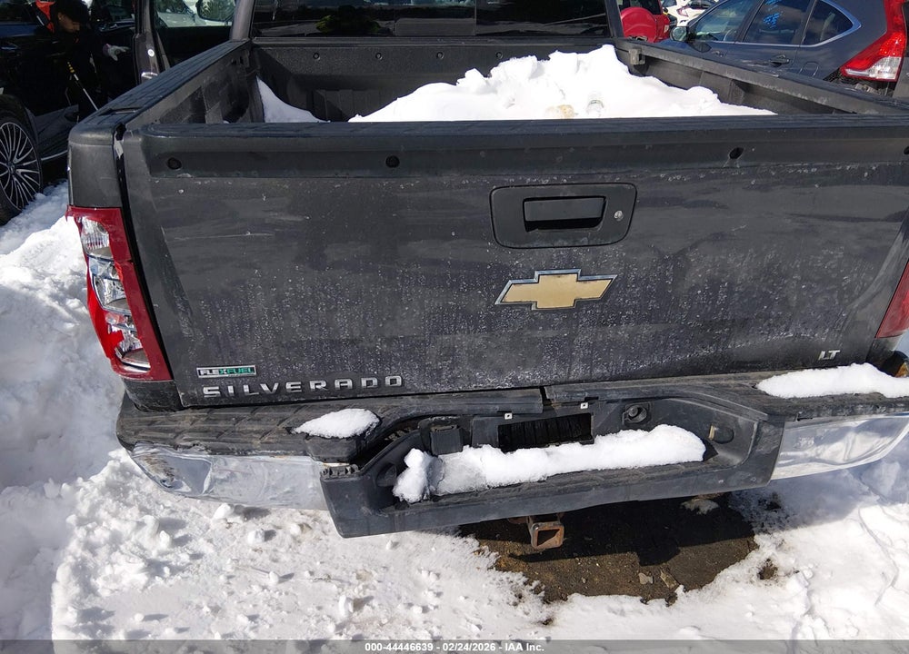 2010 CHEVROLET SILVERADO 1500 LT VIN: 1GCSKSE39AZ114805