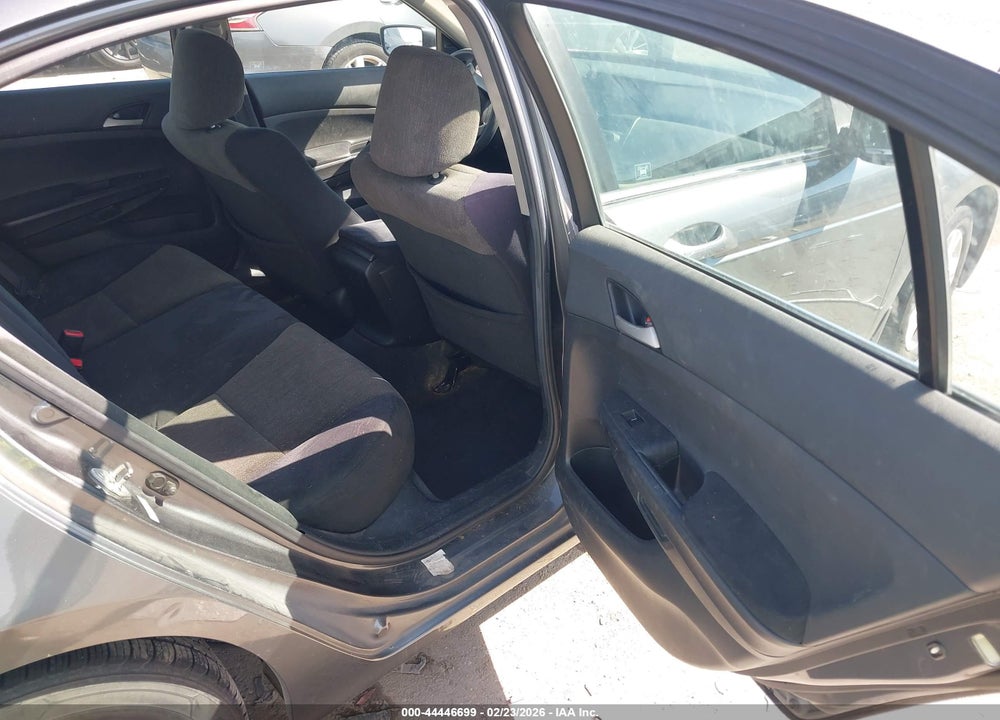 2009 HONDA ACCORD 2.4 LX-P VIN: 1HGCP26429A072986