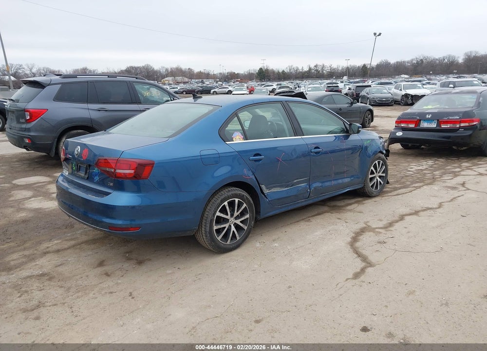 2017 VOLKSWAGEN JETTA 1.4T SE VIN: 3VWDB7AJ3HM227443