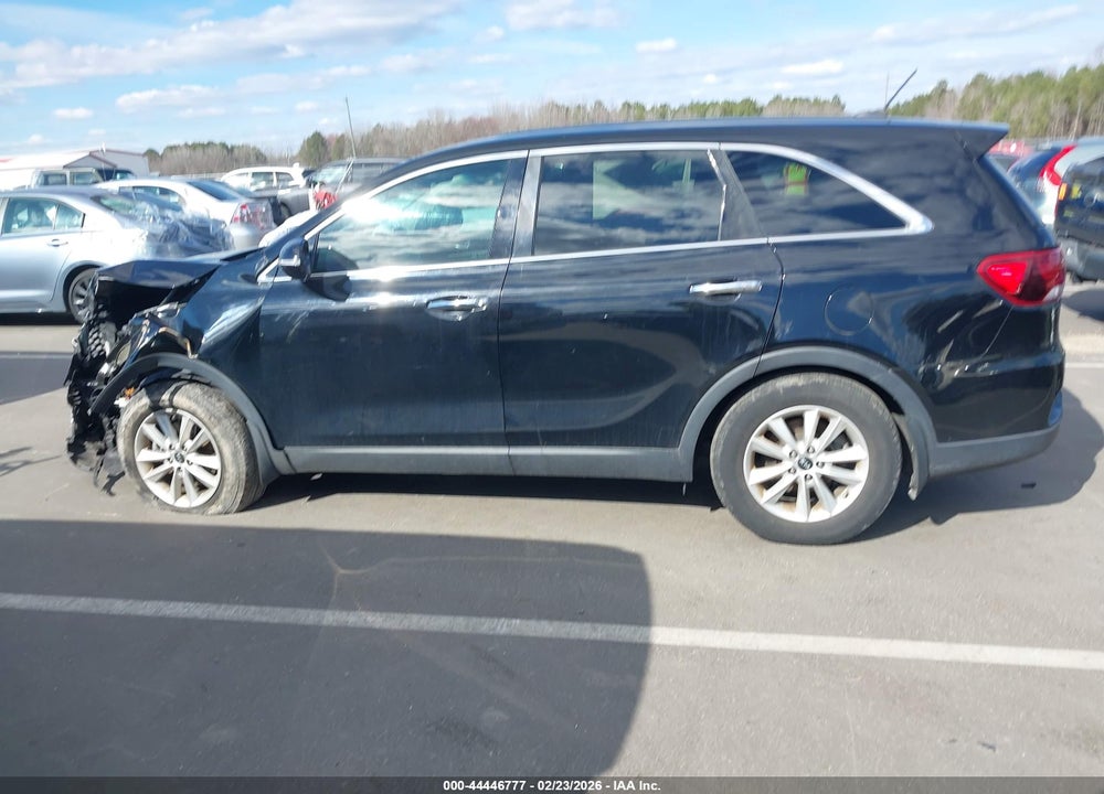 2020 KIA SORENTO 2.4L LX VIN: 5XYPG4A38LG642653