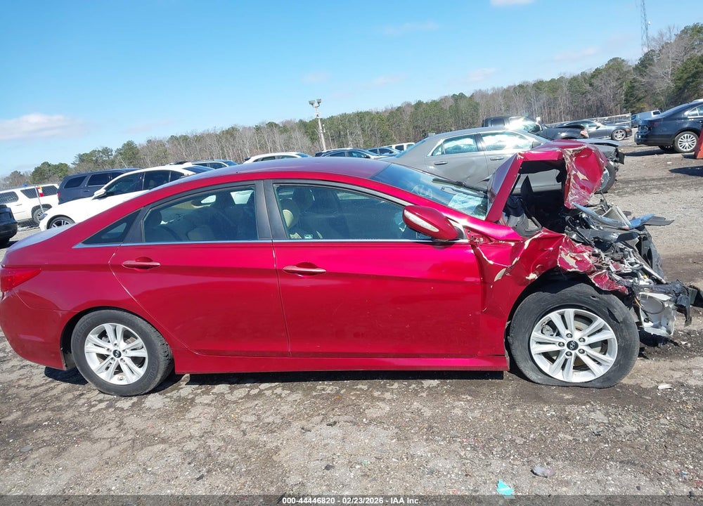 2014 HYUNDAI SONATA GLS VIN: 5NPEB4AC4EH948279