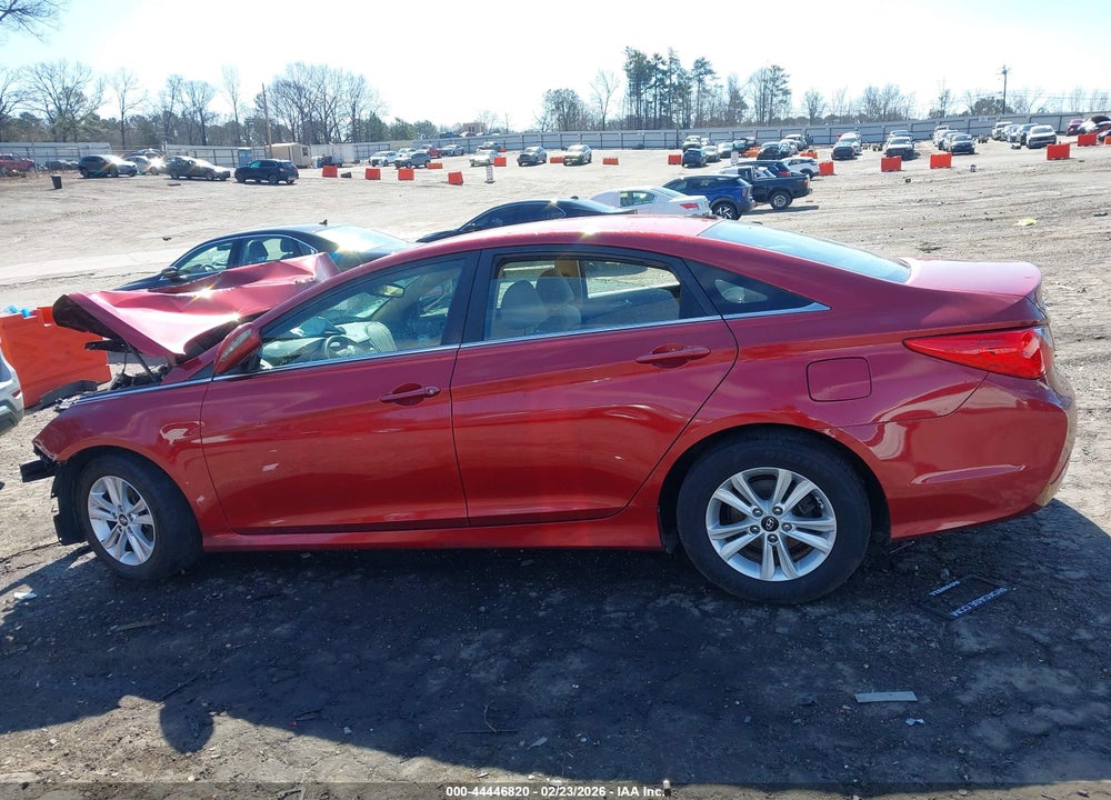 2014 HYUNDAI SONATA GLS VIN: 5NPEB4AC4EH948279