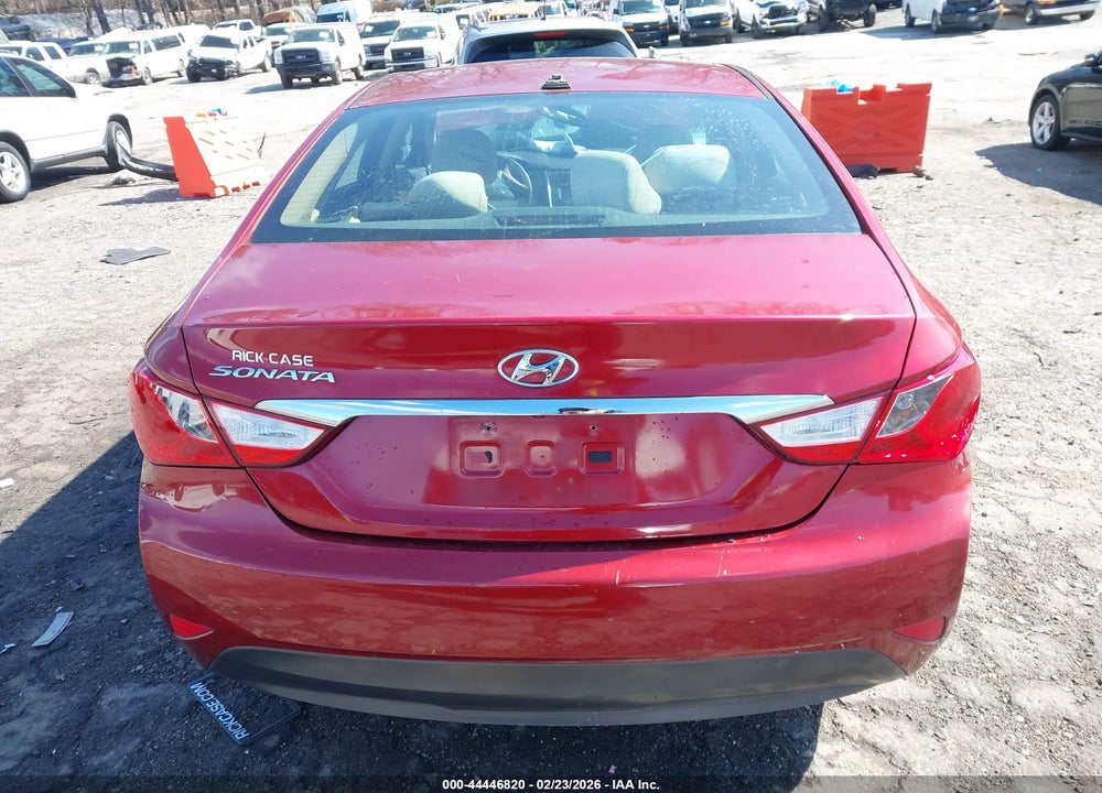 2014 HYUNDAI SONATA GLS VIN: 5NPEB4AC4EH948279