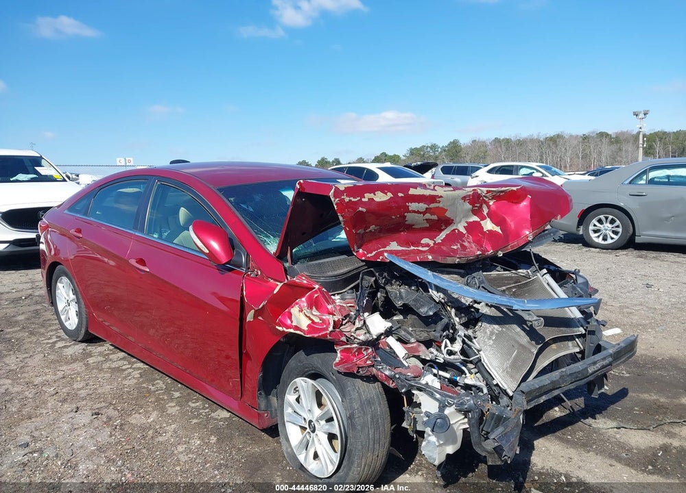 2014 HYUNDAI SONATA GLS VIN: 5NPEB4AC4EH948279