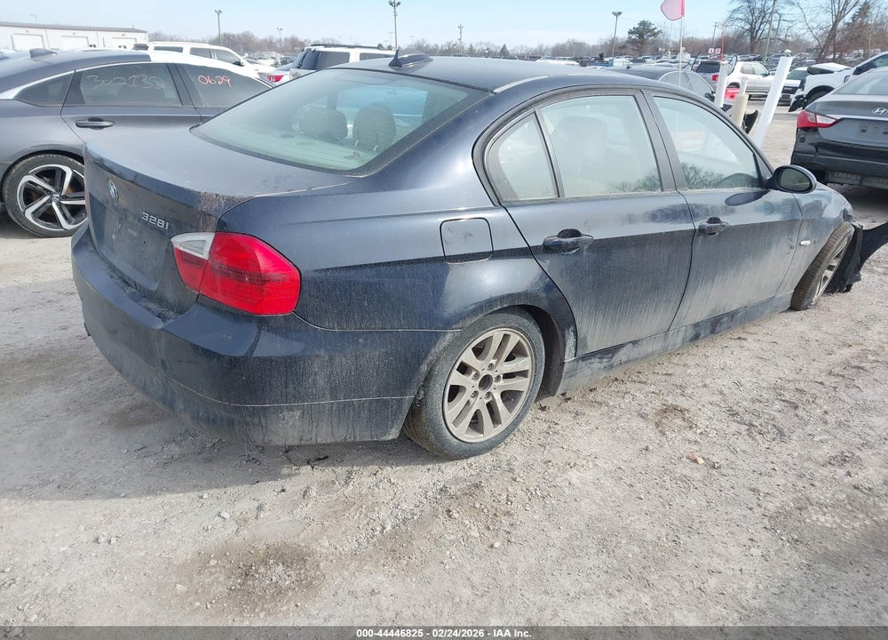 2007 BMW 328I VIN: WBAVA33527PG49098
