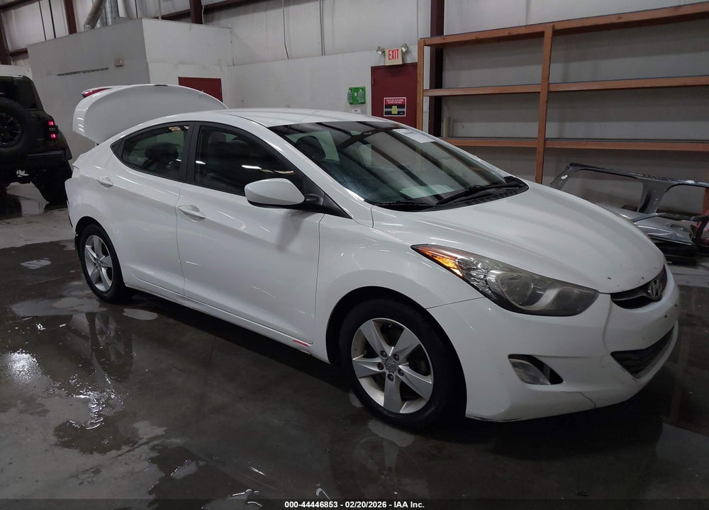 2013 HYUNDAI ELANTRA GLS VIN: 5NPDH4AE0DH440577
