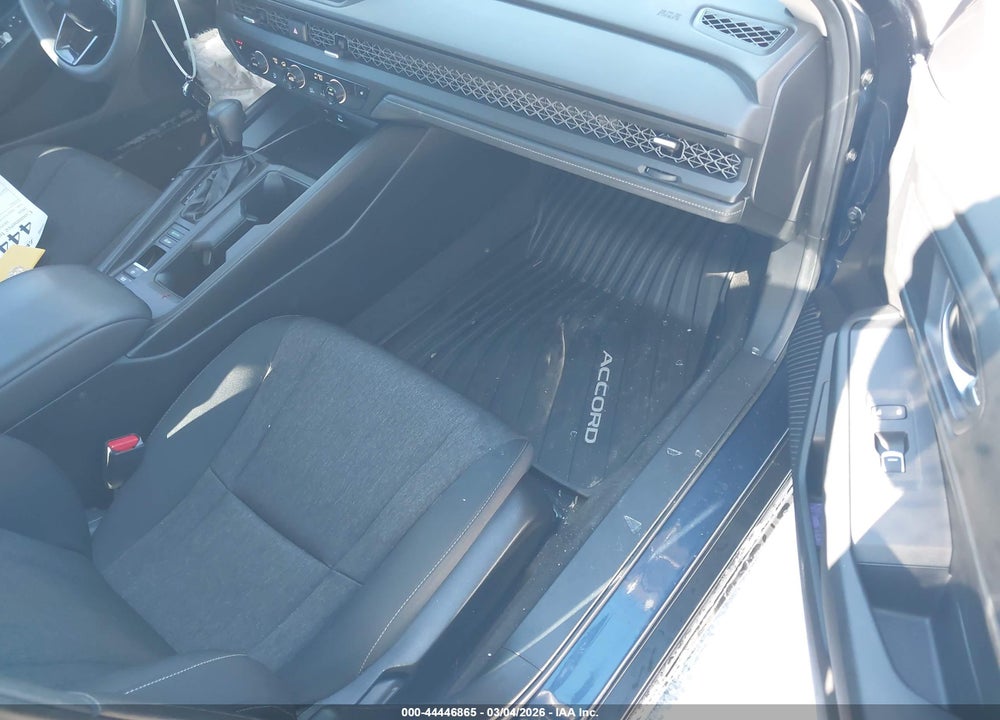 2024 HONDA ACCORD EX VIN: 1HGCY1F33RA008633