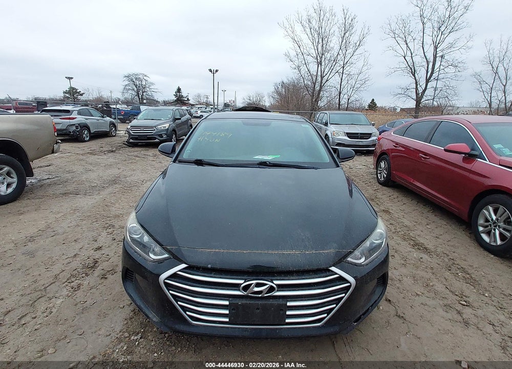 2018 HYUNDAI ELANTRA SEL VIN: 5NPD84LF0JH231678