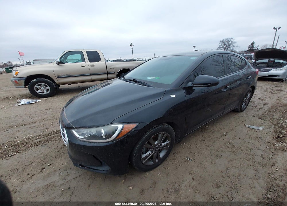 2018 HYUNDAI ELANTRA SEL VIN: 5NPD84LF0JH231678