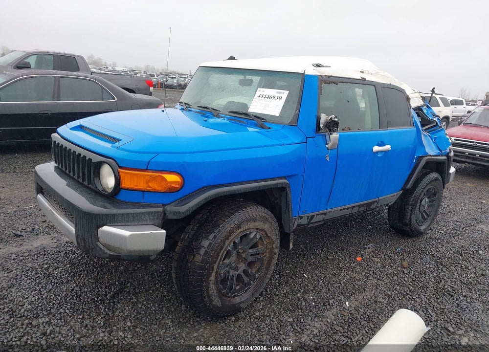 2007 TOYOTA FJ CRUISER VIN: JTEBU11F170086916