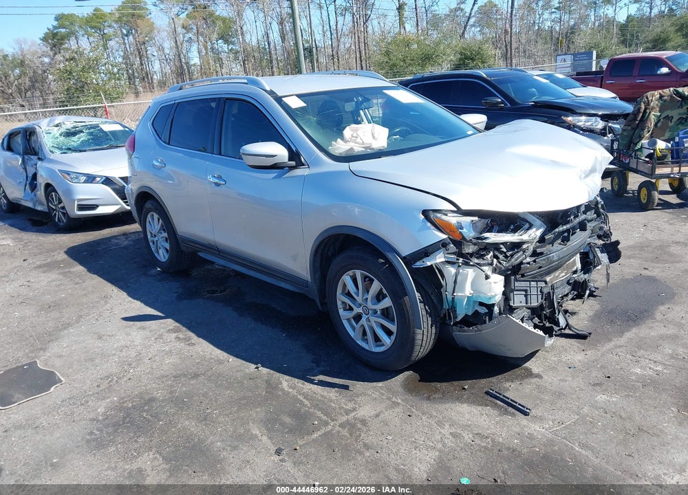 2017 NISSAN ROGUE SV VIN: JN8AT2MT0HW151199