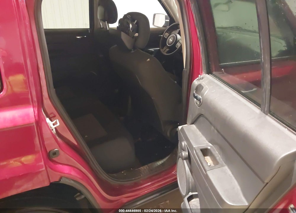 2014 JEEP PATRIOT SPORT VIN: 1C4NJPBA5ED643106