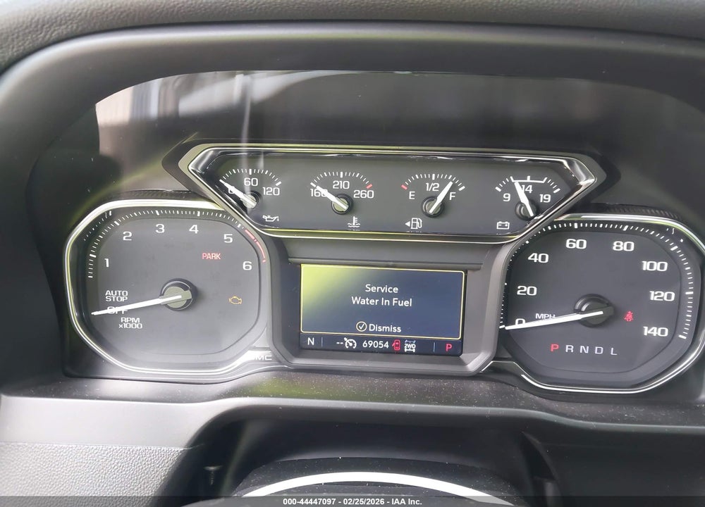 2021 GMC SIERRA 1500 4WD  SHORT BOX ELEVATION VIN: 3GTU9CET4MG438226