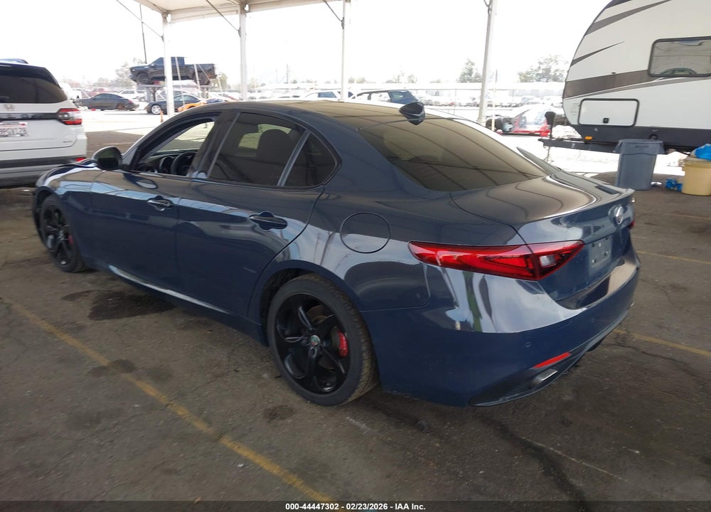 2019 ALFA ROMEO GIULIA SPORT RWD VIN: ZARFAMANXK7598087
