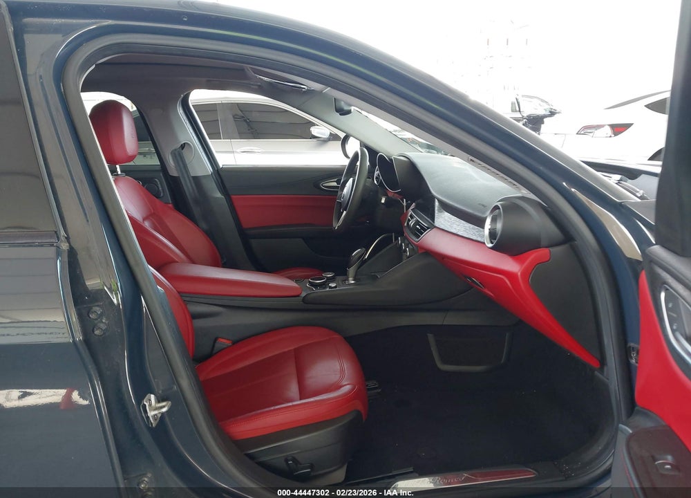 2019 ALFA ROMEO GIULIA SPORT RWD VIN: ZARFAMANXK7598087