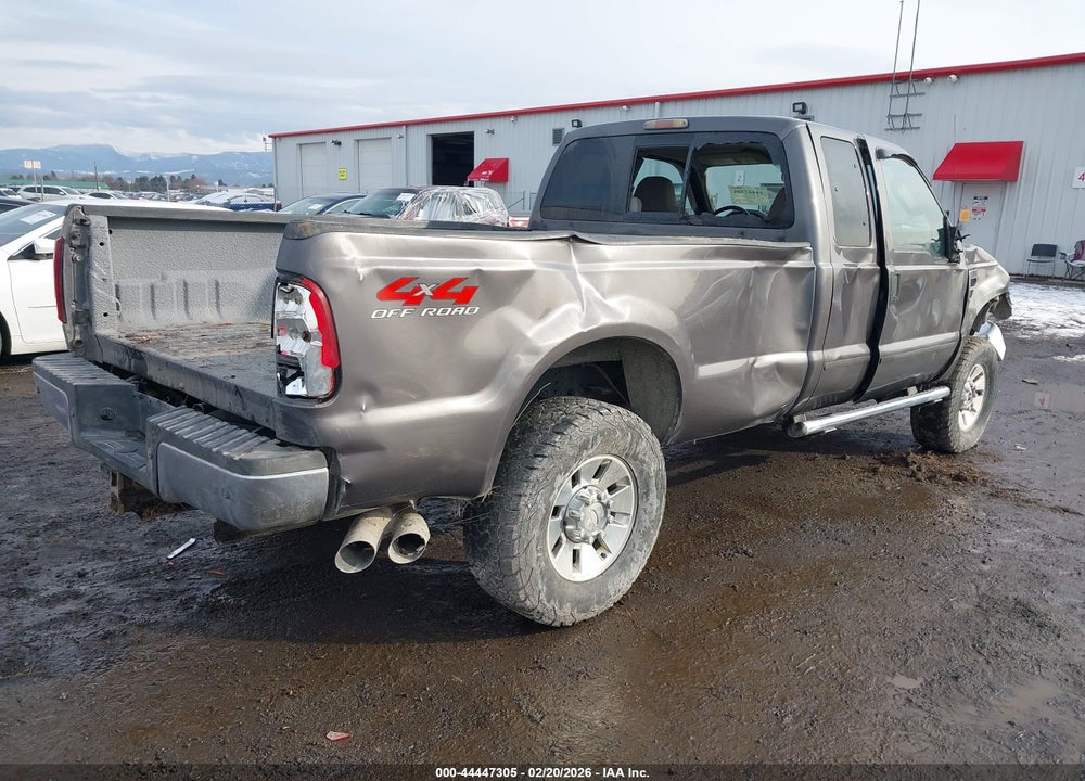 2008 FORD F-250 XLT VIN: 1FTSX21R88EC23981