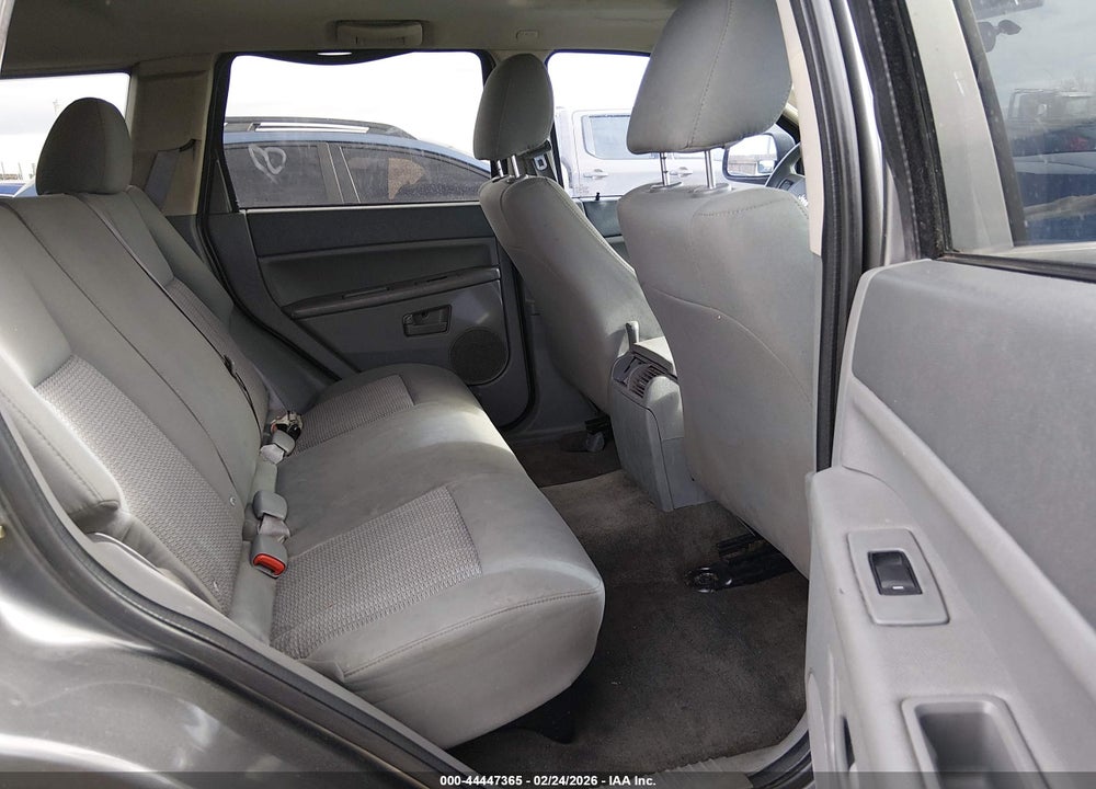2007 JEEP GRAND CHEROKEE LAREDO VIN: 1J8GS48K87C607318