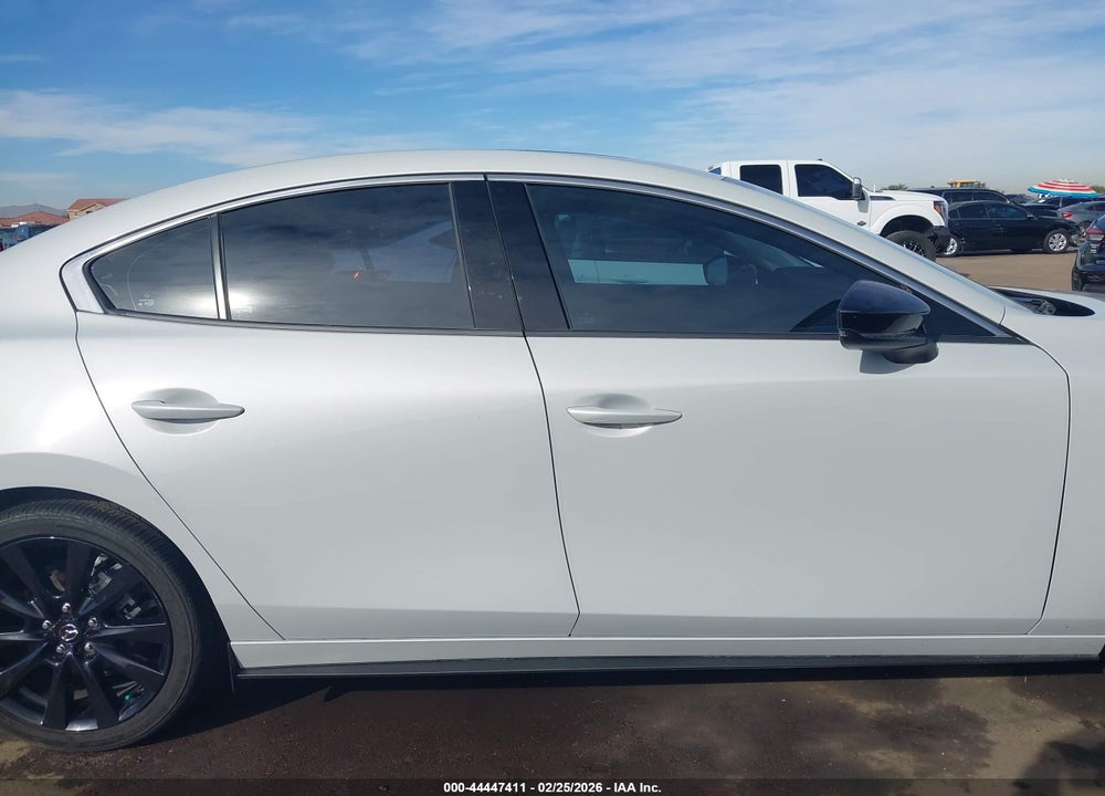 2024 MAZDA 3 2.5 CARBON TURBO VIN: 3MZBPBXY4RM402025