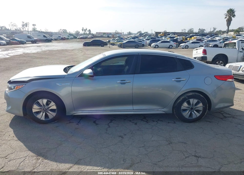 2018 KIA OPTIMA HYBRID PREMIUM VIN: KNAGT4LE5J5023277